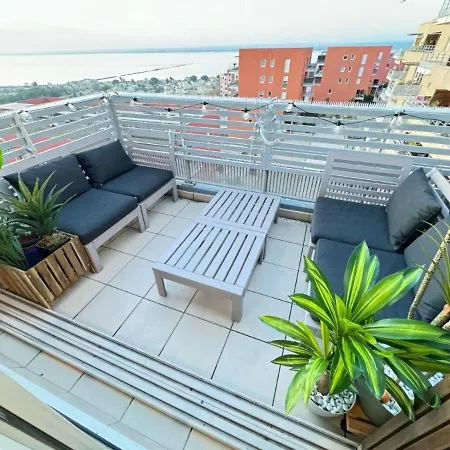 Somptueux T3 Vue Unique, Pisicne * Сет